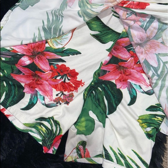 Tropical Skort Romper - Picture 3 of 5